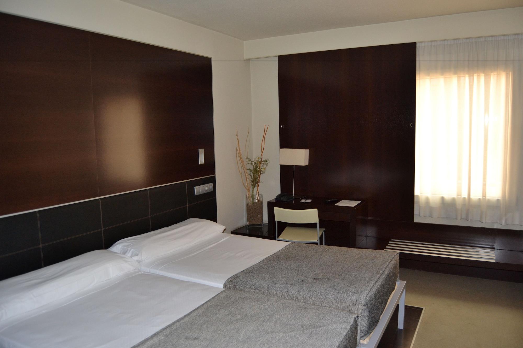 Hotel Ceuta Puerta De Africa Екстер'єр фото